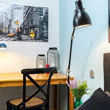 Luxury Center 2 Bedrooms Apartment Puerta Del Sol مدريد المظهر الخارجي الصورة